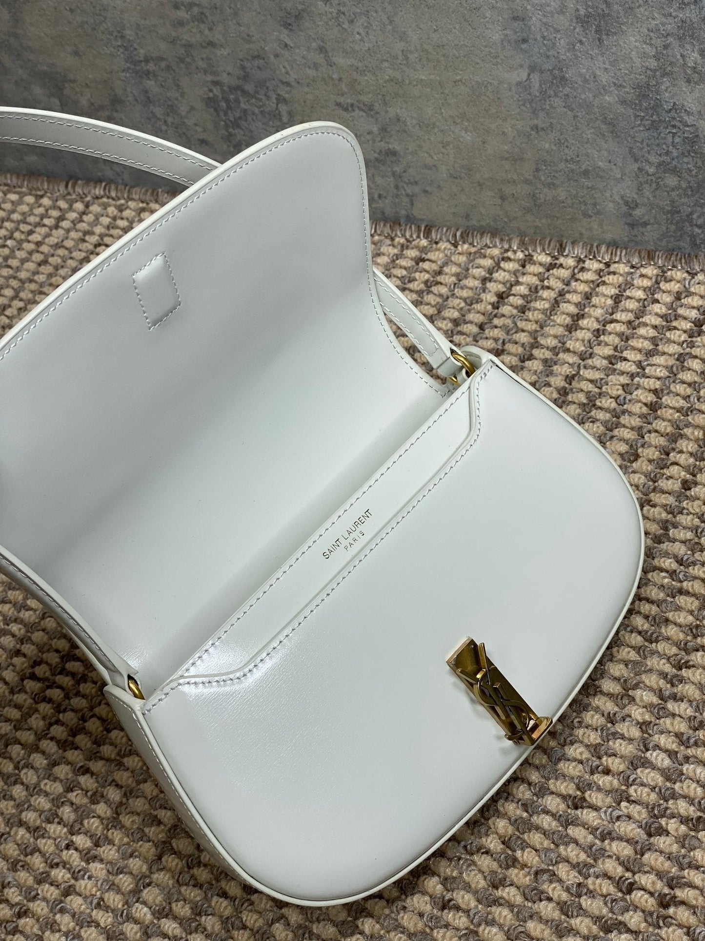 VOLTAIRE IN BOX SHOULDER BAG 21 IN WHITE CALFSKIN GOLD METALLIC