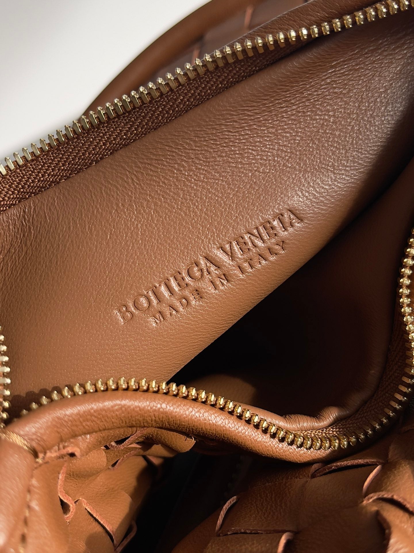 SMALL GEMELLI 24 IN BRONZE BROWN LAMBSKIN