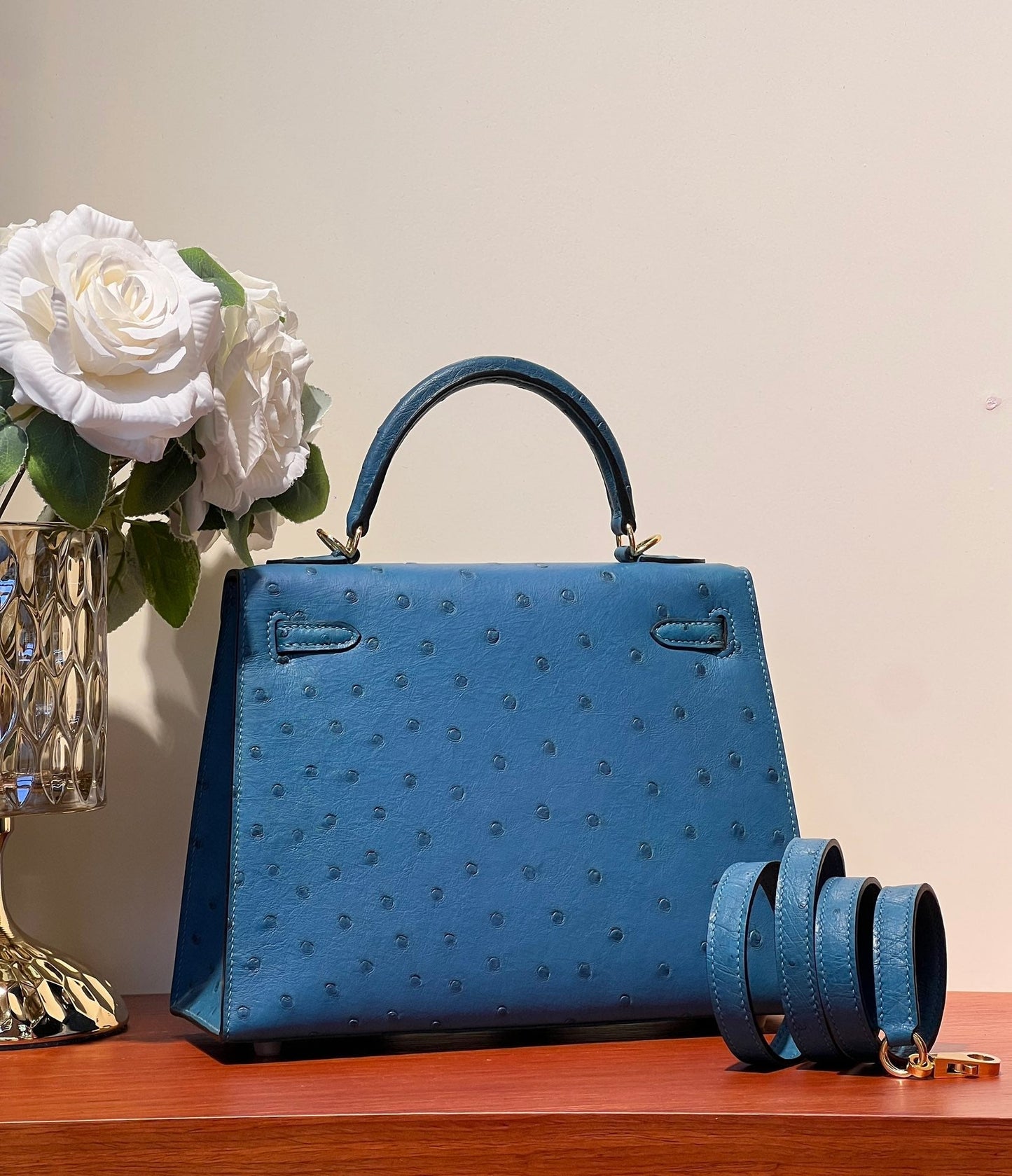 KELLY SELLIER 25 BAG IN ROYAL BLUE OSTRICH LEATHER (MADE-TO-ODER)