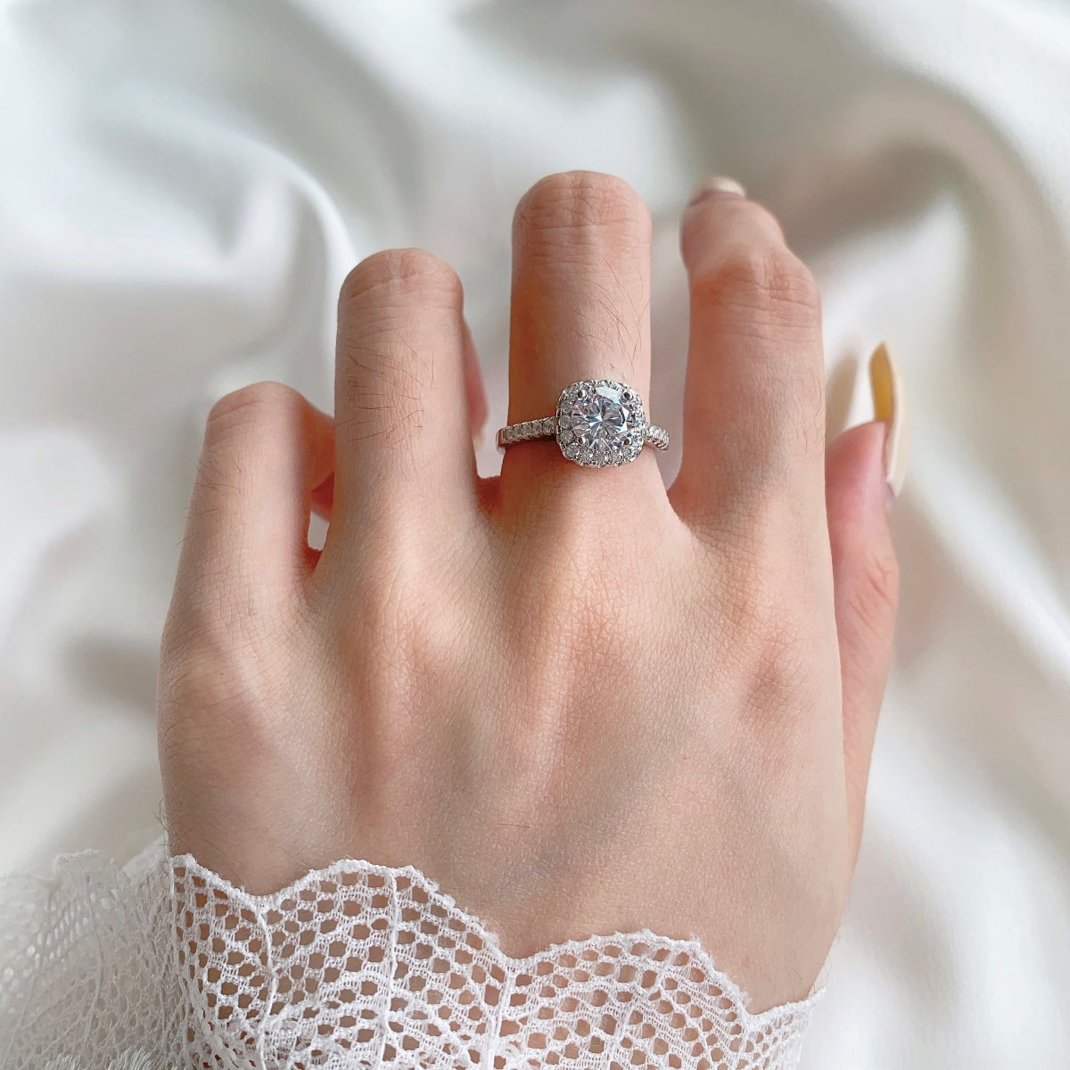 [AURORA]Dazzling Resplendent Round Cut Wedding Ring