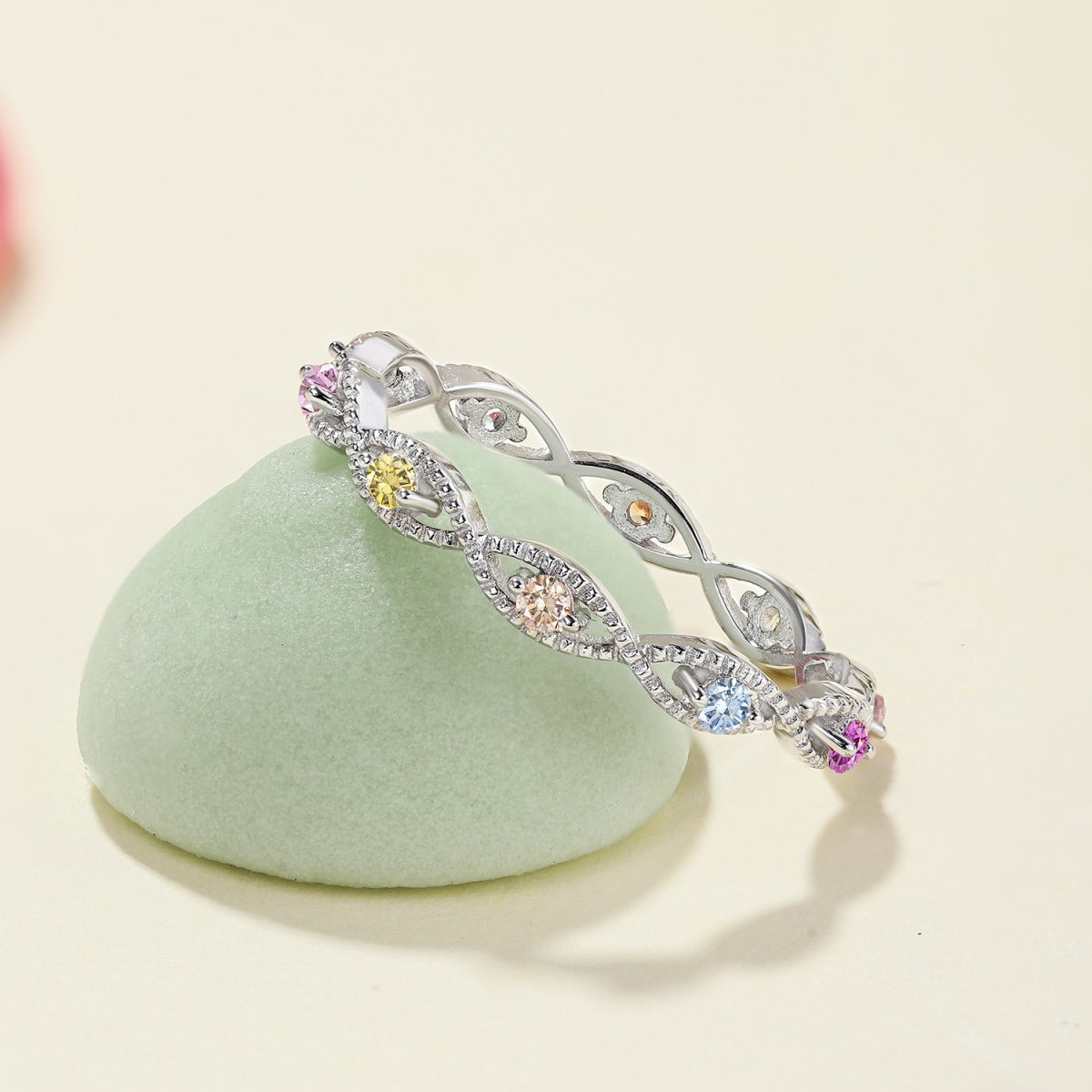 [AURORA]Elegant Energetic Round Cut Daily Ring