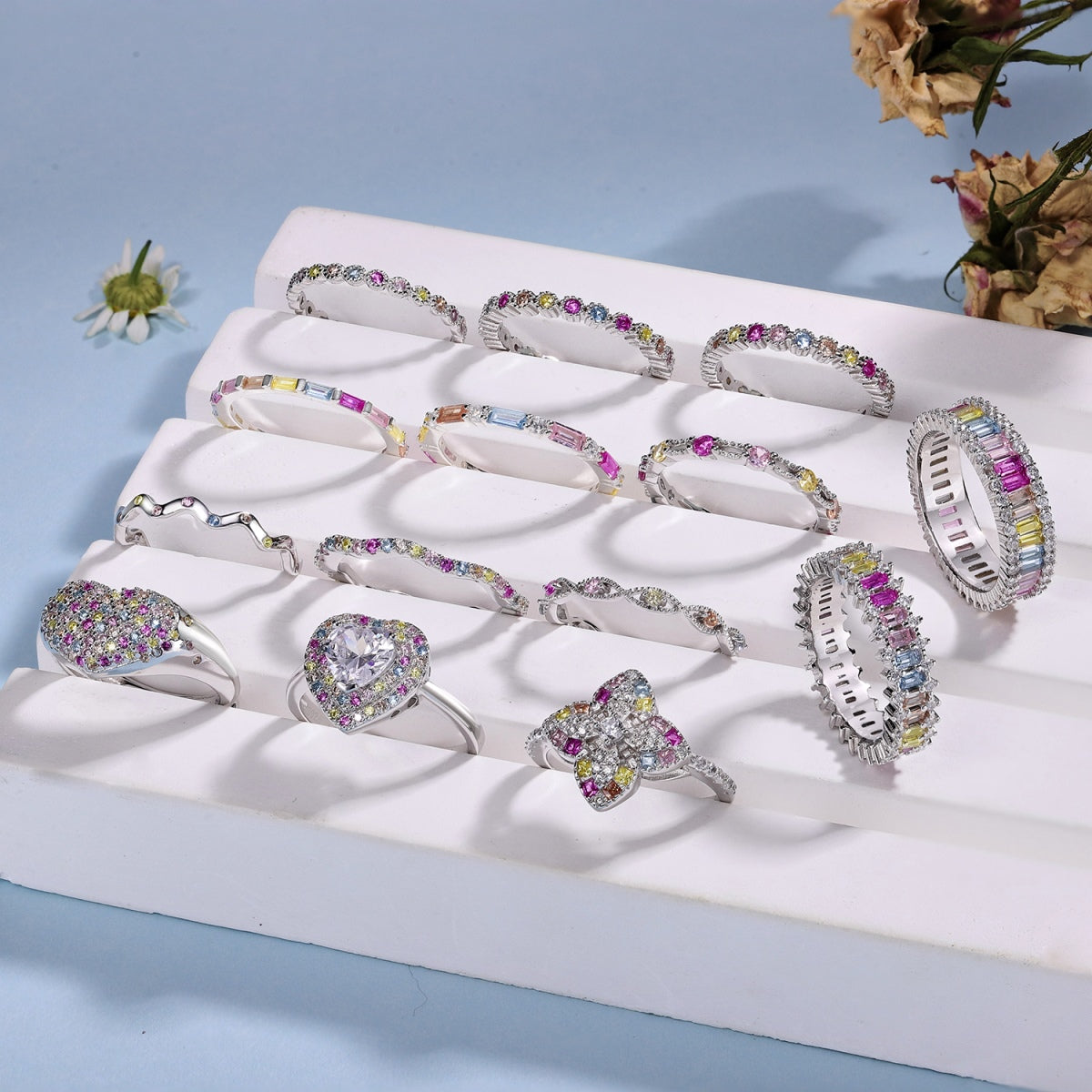 [AURORA]Splashy Ornate Emerald Cut Cocktail Ring