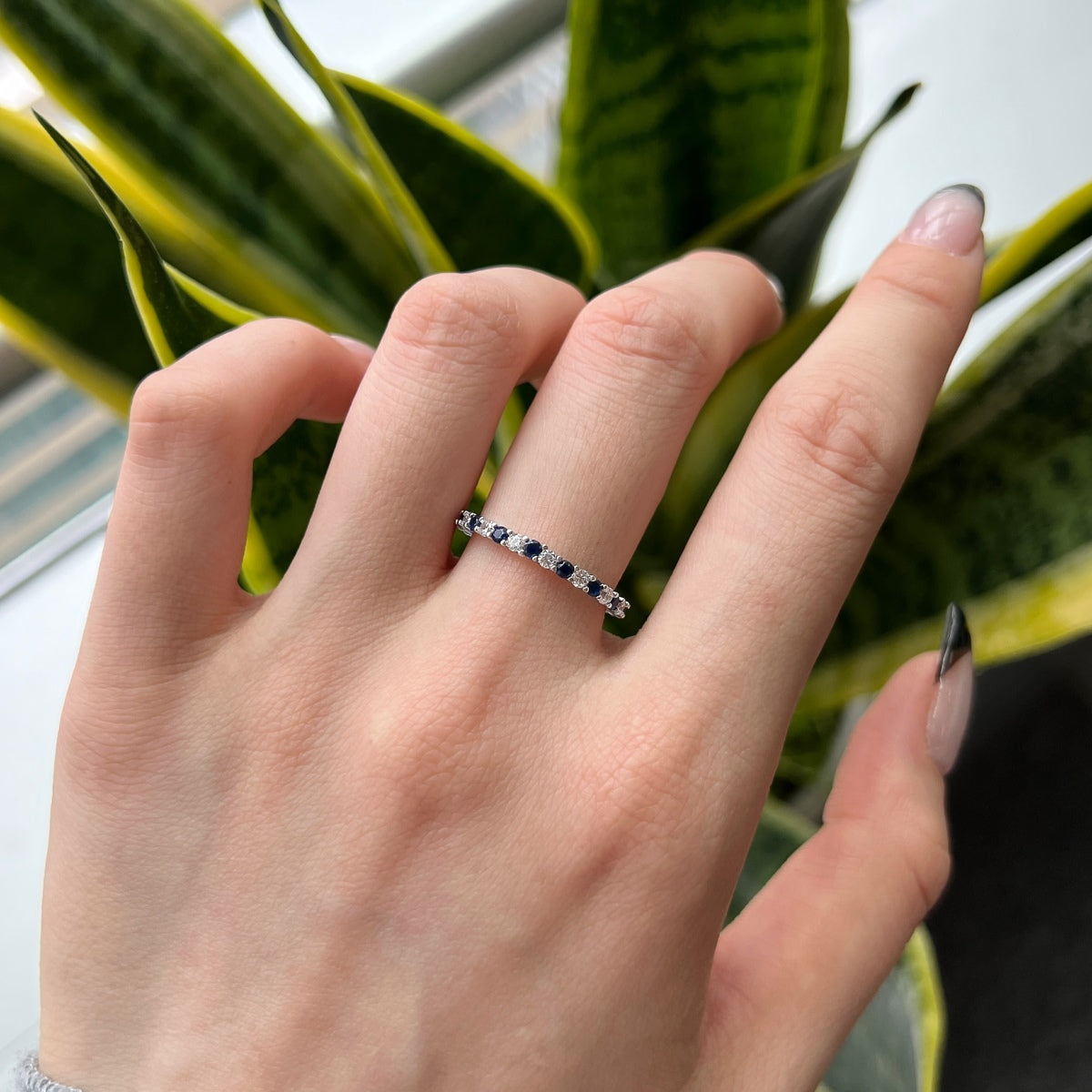 [AURORA]Exquisite Colorful Round Cut Tennis Ring