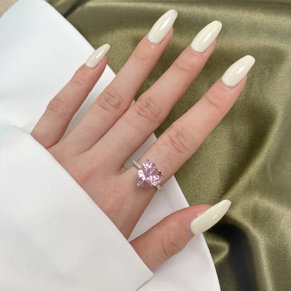 [AURORA]6.0 Carat Luxurious Sparkling Romantic Heart Cut Lover Ring