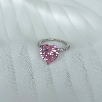 [AURORA]6.0 Carat Luxurious Sparkling Romantic Heart Cut Lover Ring