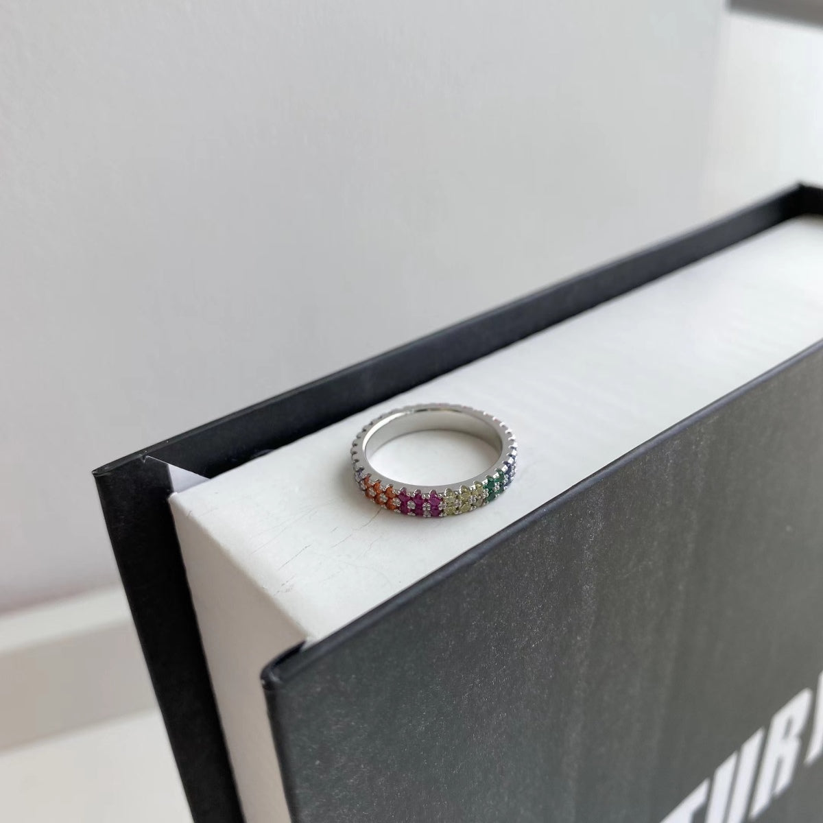 [AURORA]Unique Colorful Round Cut Tennis Ring