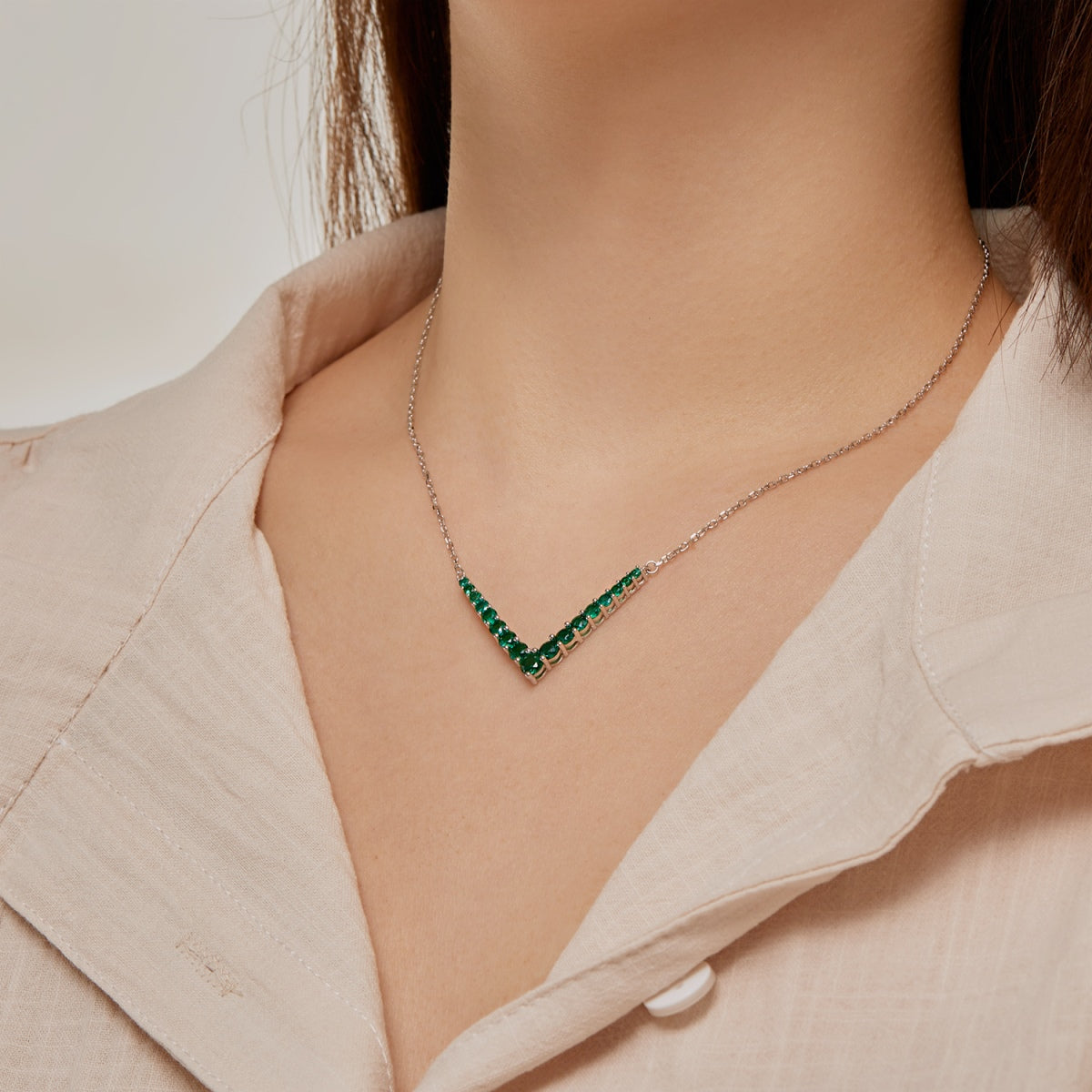 [AURORA]Ornate Round Cut Necklace