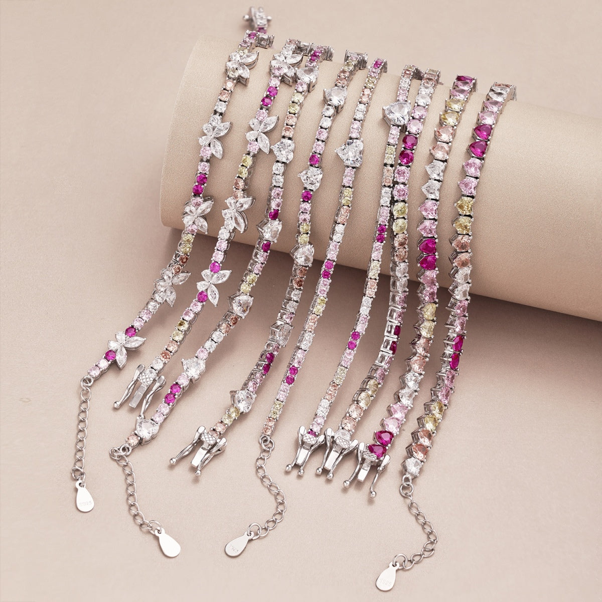 [AURORA]Romantic Heart Shape Round Cut Lover Bracelet