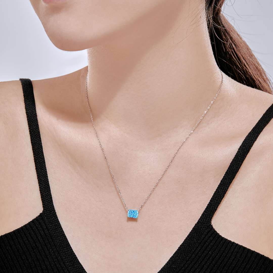 [AURORA]Luxurious Square Shape Colorful Necalack