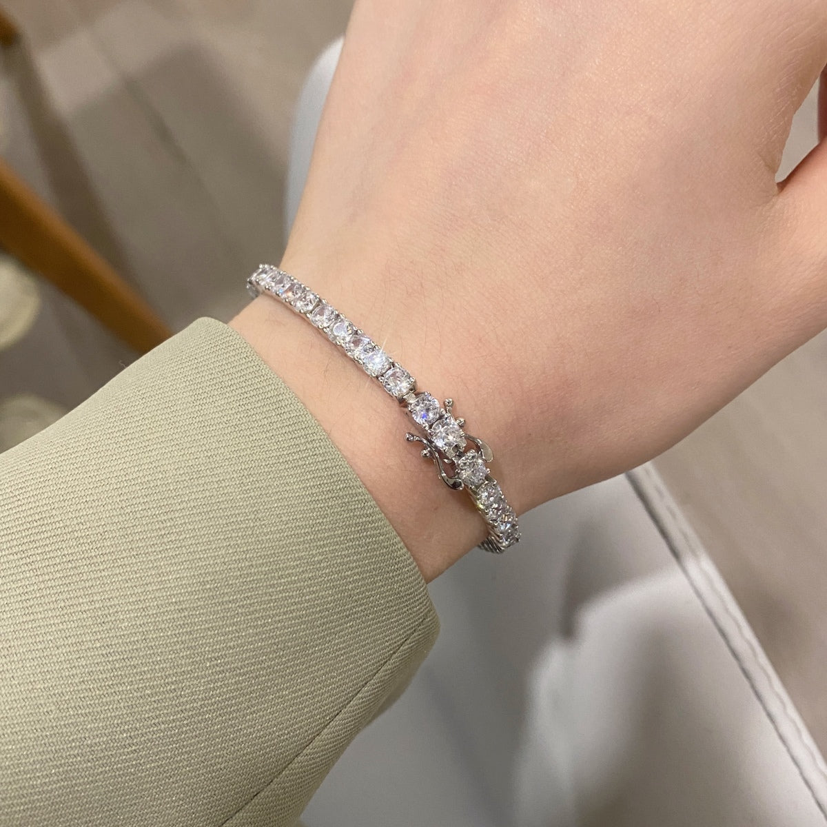 [AURORA]Luxurious Ornate Round Cut Tennis Bracelet