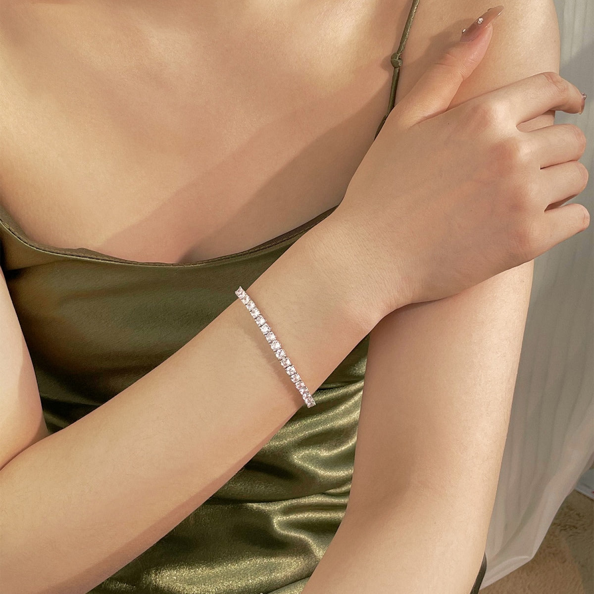 [AURORA]Luxurious Ornate Round Cut Tennis Bracelet