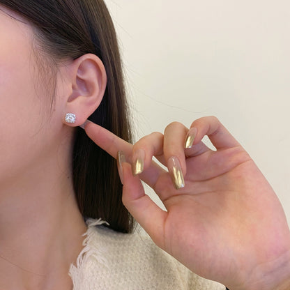 [AURORA]Classic Round Center Stone Stud Earrings