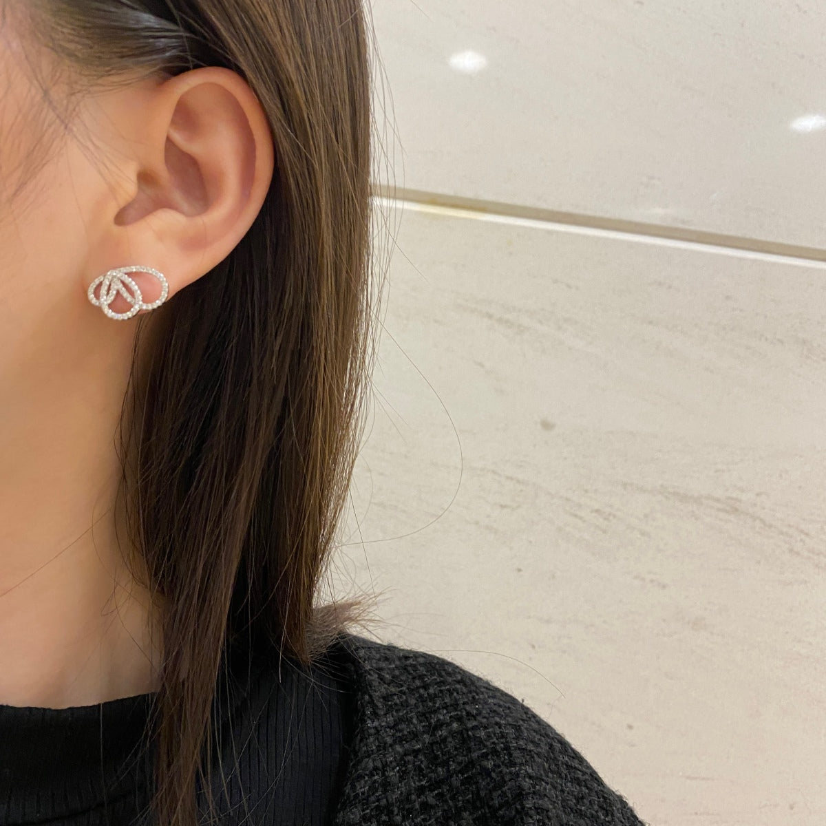 [AURORA]優美なバタフライシェイプのイヤリング