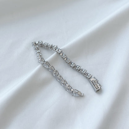 [AURORA]0.75 Carat Elegant Romantic Heart Shape Lover Bracelet