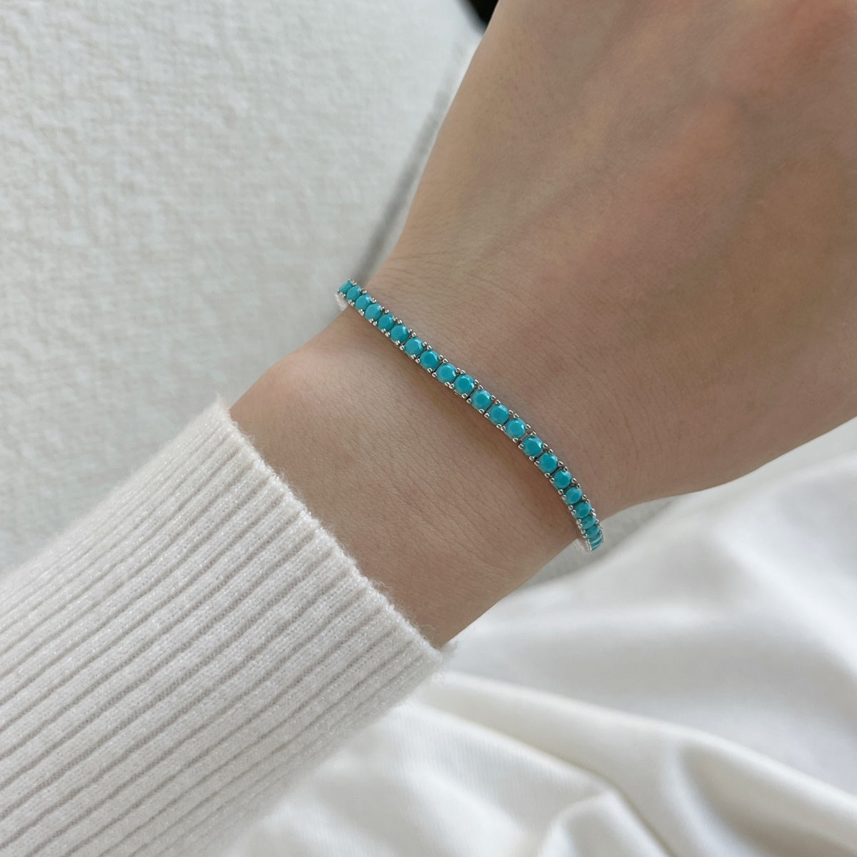 [AURORA]Dainty Charming Round Cut Tennis Bracelet