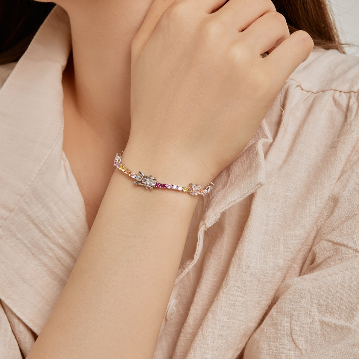 [AURORA]Ornate Colorful Butterfly Shape Round Cut Daily Bracelet