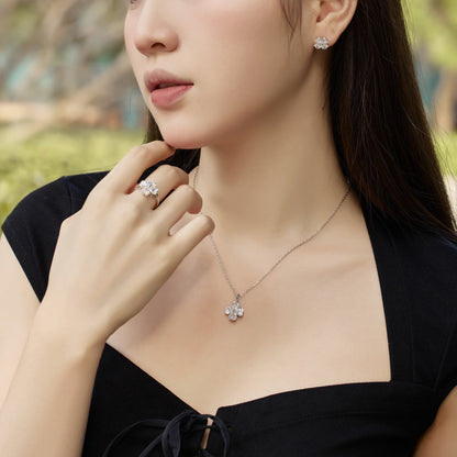 [AURORA]Heart-Shaped Four-Leaf Clover Bead Necklace
