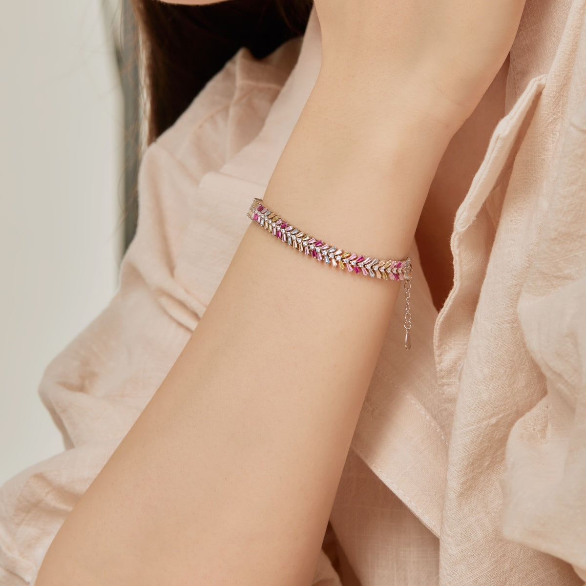 [AURORA]Dainty Radiant Emerald Cut Daily Bracelet