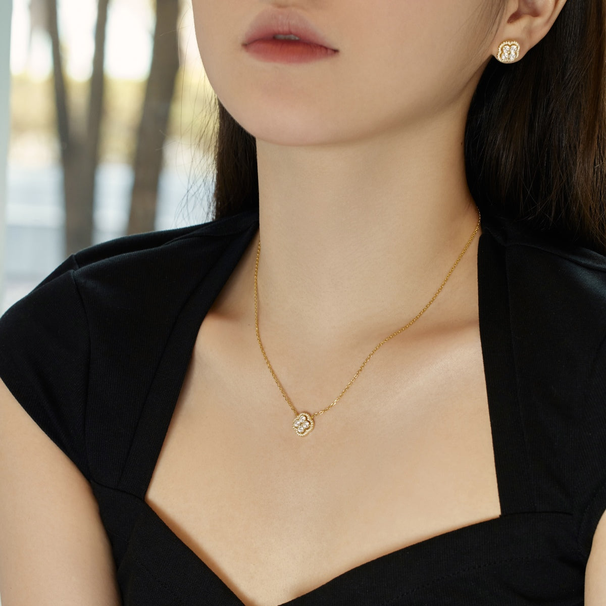 [AURORA]Exquisite Necklace With Four-Leaf Clover Flower Design