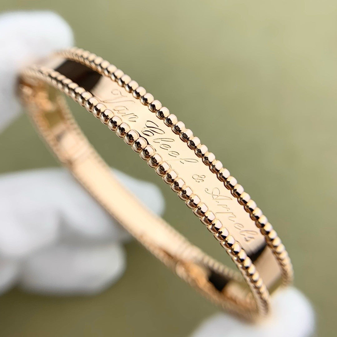 [AURORA]CLOVER ARMBAND-GRAVURSERIE