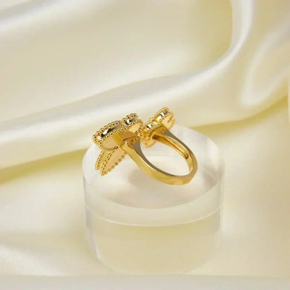 [basloveJW]GLÜCKLICHER RING ZWISCHEN DEN FINGERN
