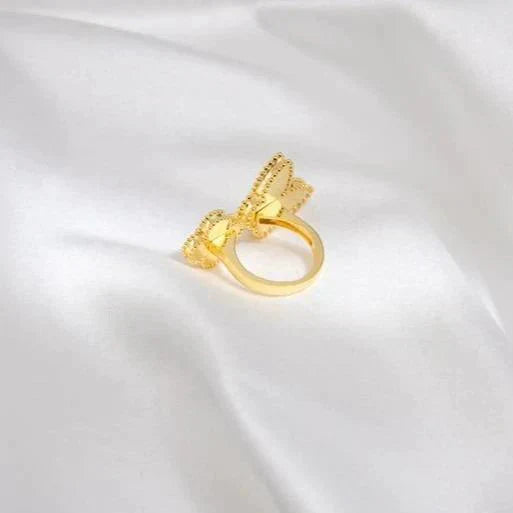 [basloveJW]GLÜCKLICHER RING ZWISCHEN DEN FINGERN