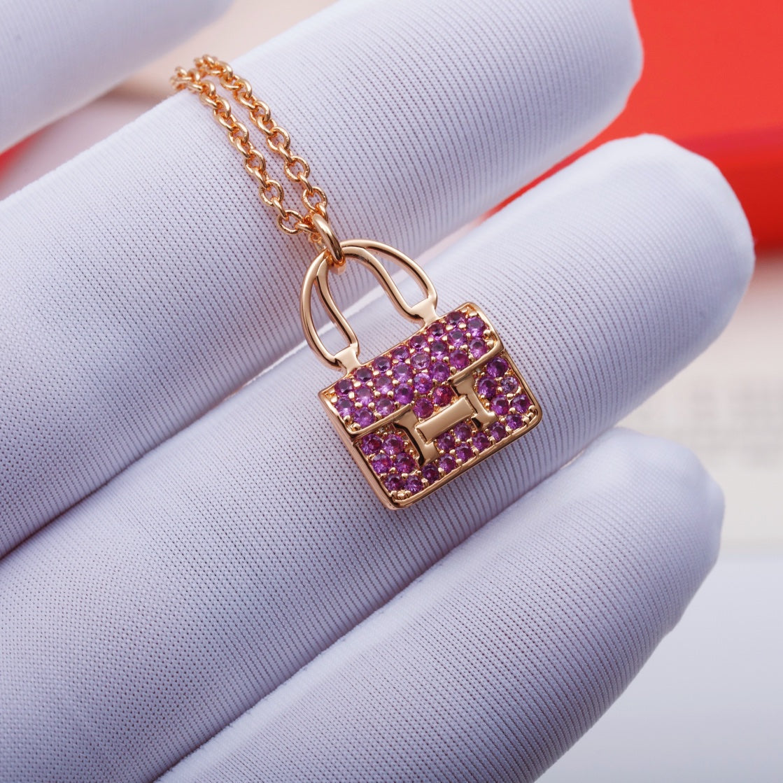 [AURORA]CONSTANCE ANHÄNGER LILA DIAMANT HALSKETTE
