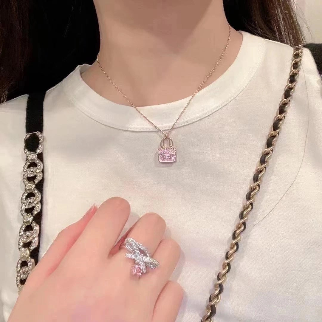 [AURORA]CONSTANCE ANHÄNGER LILA DIAMANT HALSKETTE