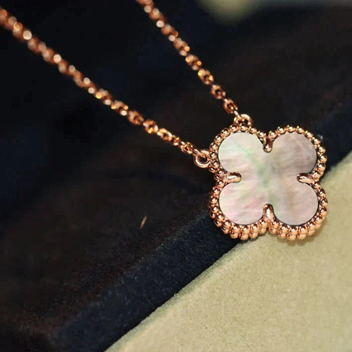 [AURORA]CLOVER 15MM  GRAY MOTHER OF PEARL NECKLACE