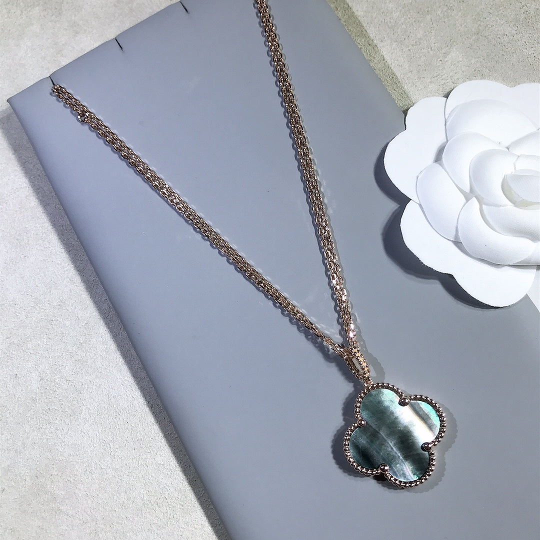 [basloveJW]クローバー 25mm ゴールド ダークモップ ビッグクローバーネックレス