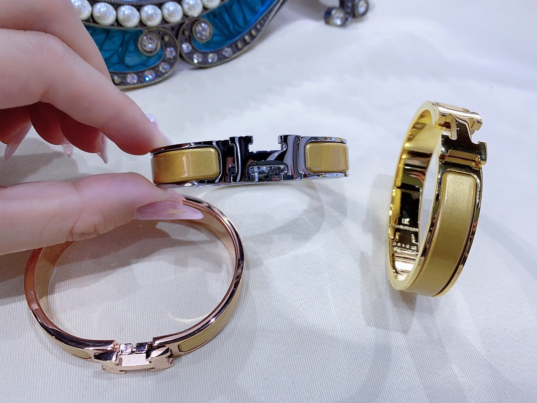 [AURORA]H CHAMPAGNE BRACELET