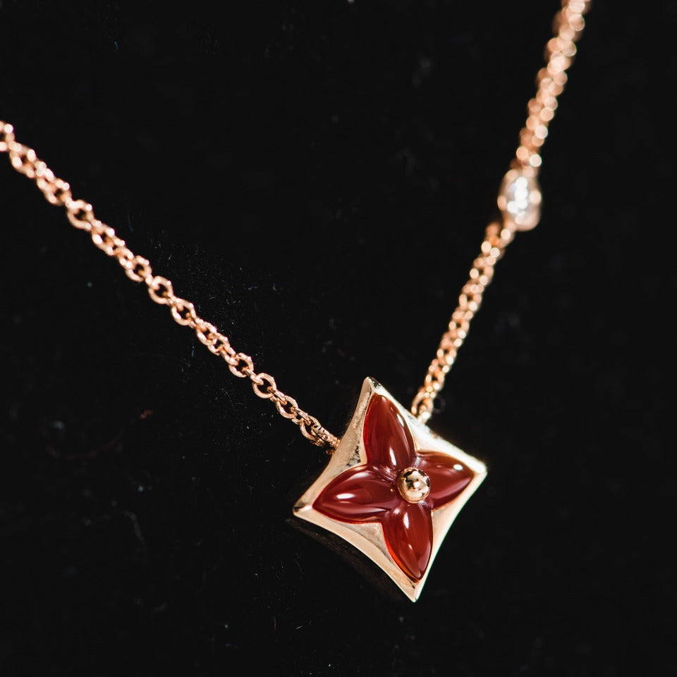 [AURORA]STERN HALSKETTE ROTGOLD 1 DIAMANT