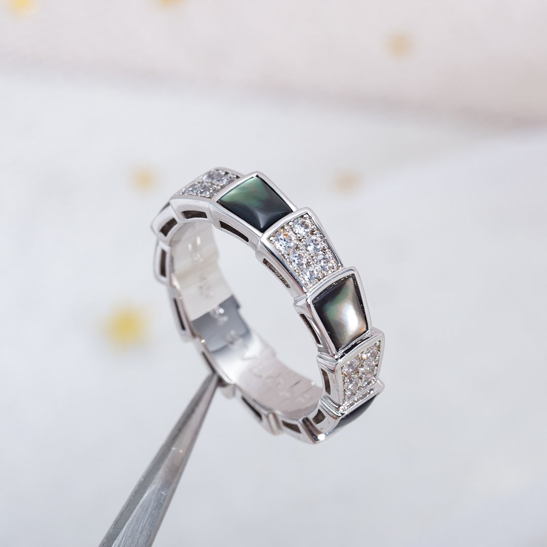 [AURORA]SERPENTI RING SILVER DIAMOND BLACK MOP 4MM