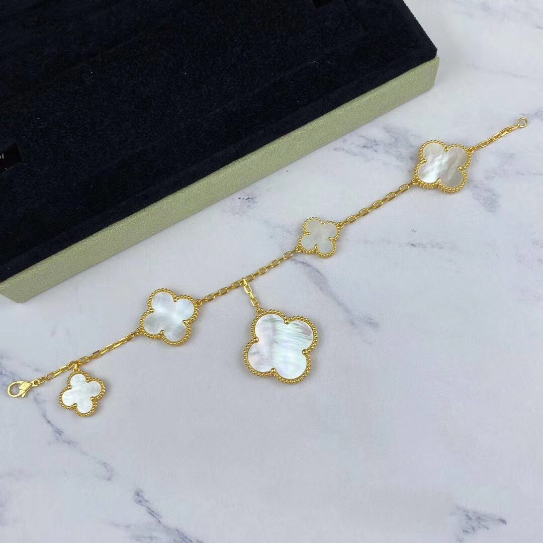 [AURORA]MAGIC CLOVER MOP GOLD BRACELET 5 MOTIFS