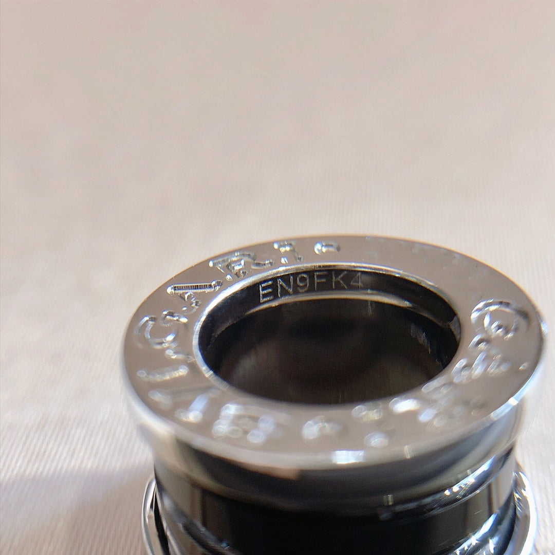 [AURORA]ZERO 1 BLACK CERAMIC SILVER NECKLACE
