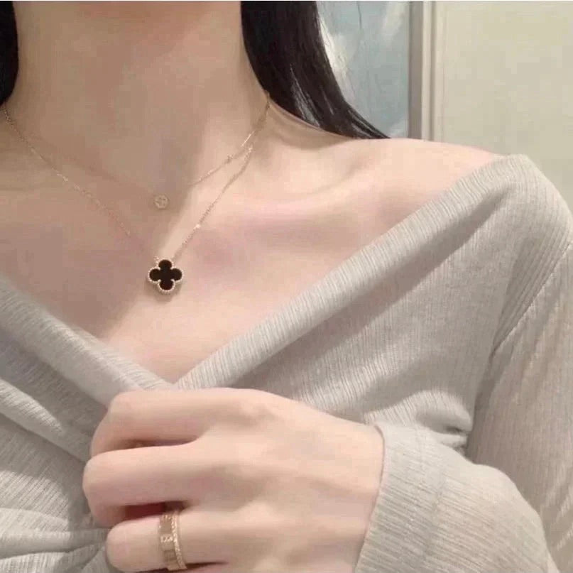 [AURORA]CLOVER 15MM BLACK ONYX SINGLE FLOWER NECKLACE