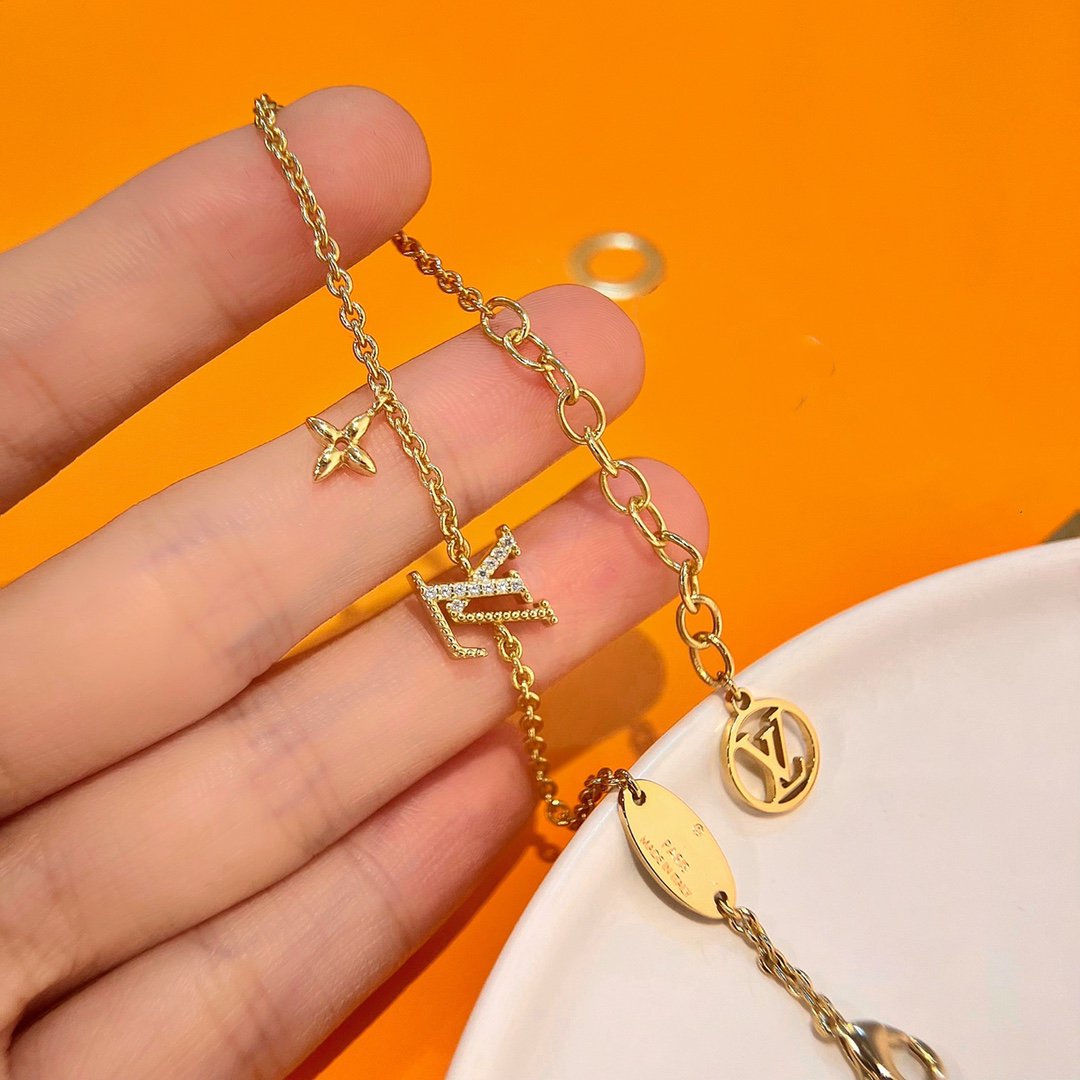 [AURORA]LOGO STAR MOTIF GOLD BRACELET
