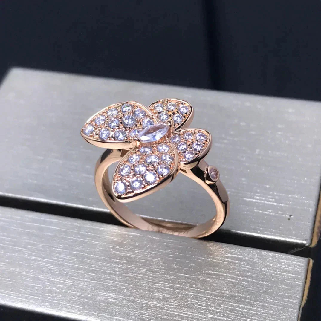 [basloveJW] SCHMETTERLINGSRING AUS ROTGOLD MIT DIAMANTEN