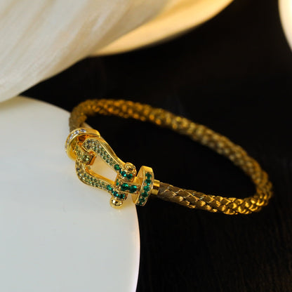 [AURORA]FORCE 10 GOLD GRÜNE DIAMANTEN GEPAART