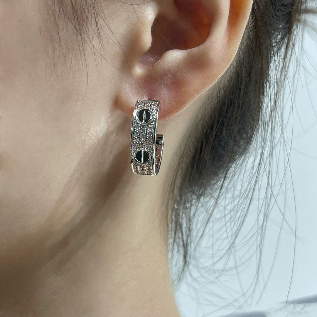 [AURORA]LOVE CERAMIC DIAMOND PAVED SILVER EARRINGS