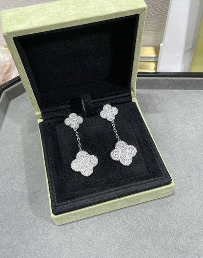 [basloveJW]Silberohrringe mit Kleeblattmotiv und Diamanten