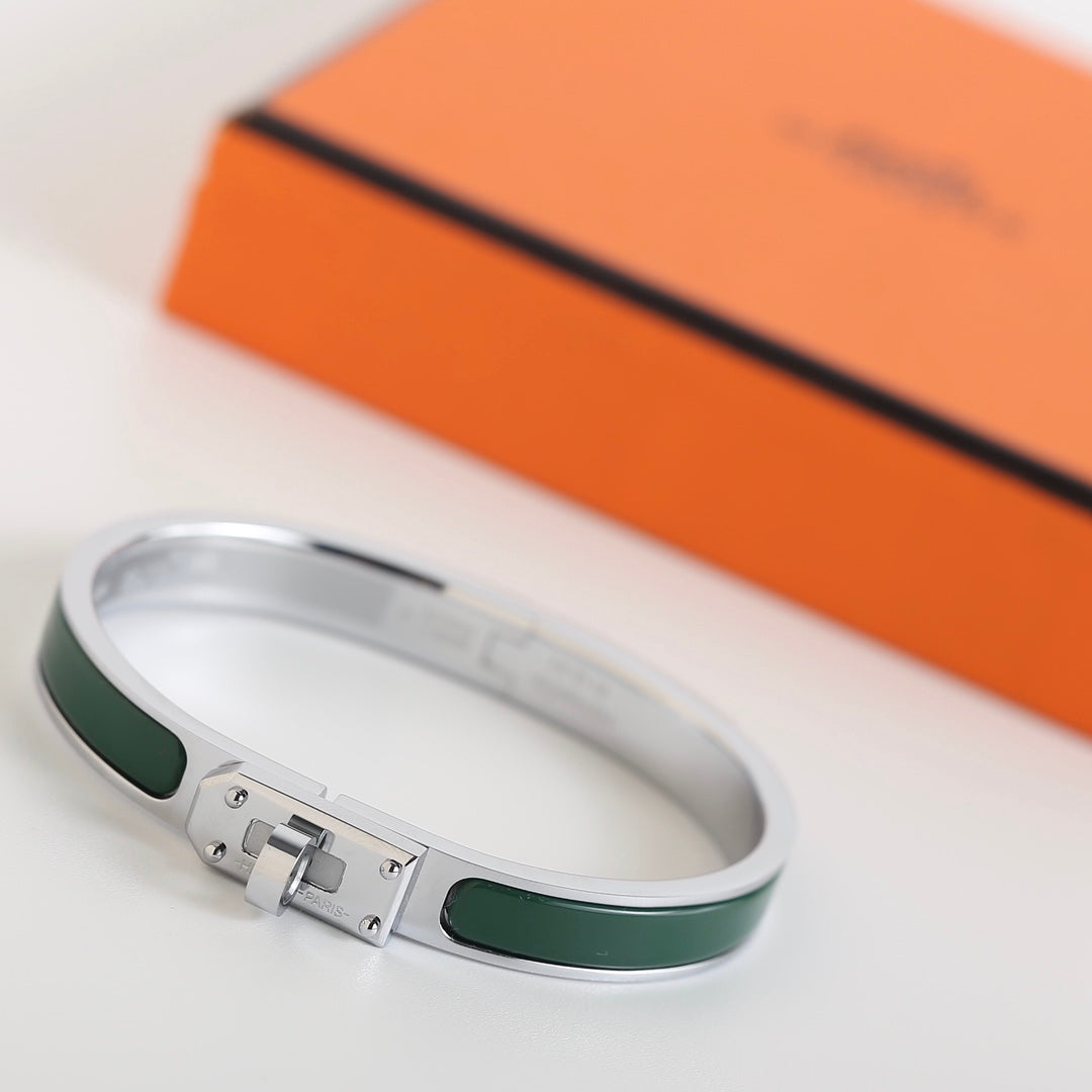 [AURORA]HM KELLY KHAKI-ARMBAND