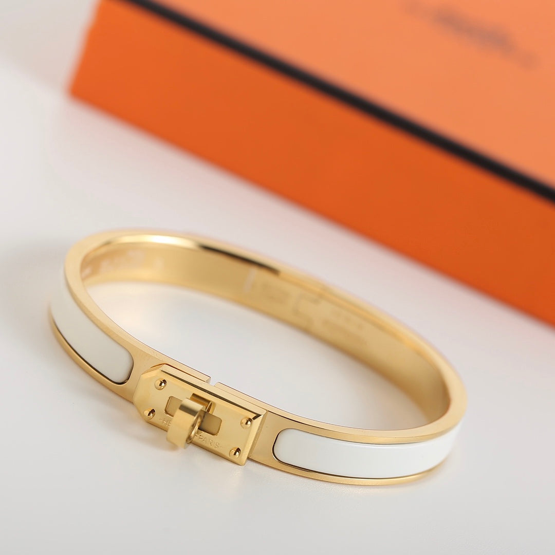 [AURORA]HM KELLY WEISSES ARMBAND