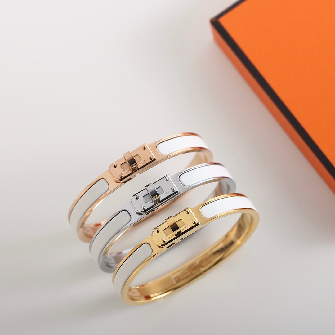 [AURORA]HM KELLY WEISSES ARMBAND