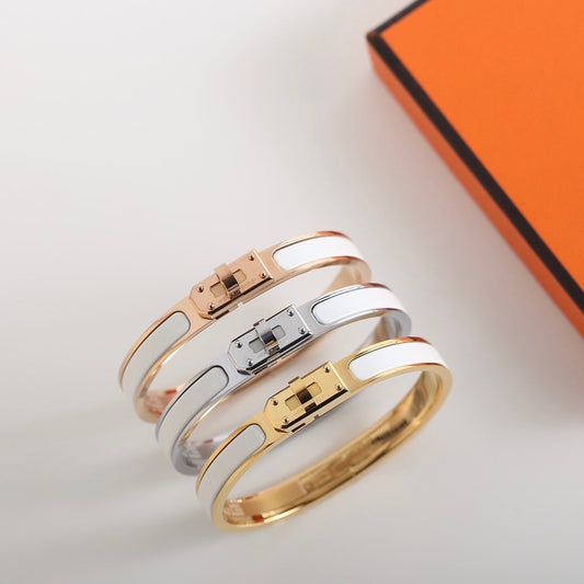 [AURORA]HM KELLY WEISSES ARMBAND