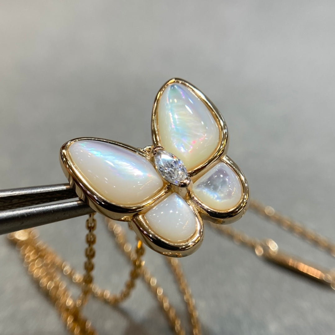 [basloveJW]BUTTERFLY MOP DIAMOND HALSKETTE