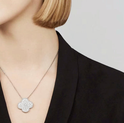[AURORA]CLOVER 25MM LARGE PENDANT DIAMOND PAVED SILVER NECKLACE