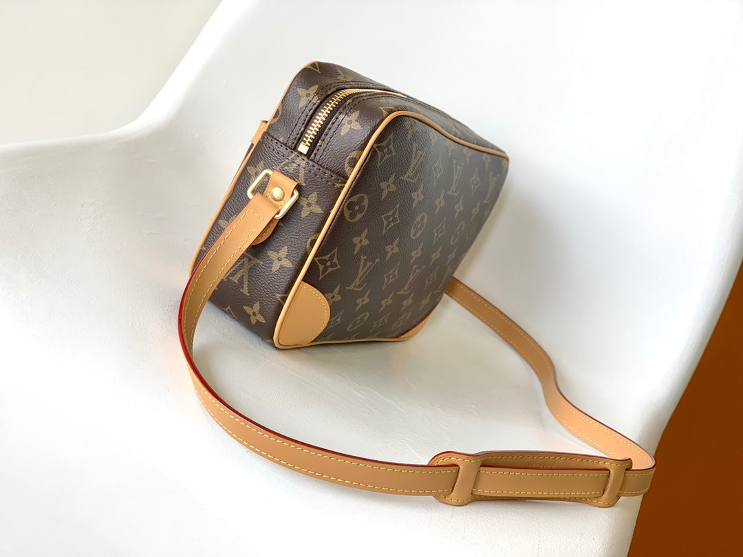TROCADERO MEDIUM MESSENGER BAG 27 IN BEIGE AND BROWN MONOGRAM COATED CANVAS