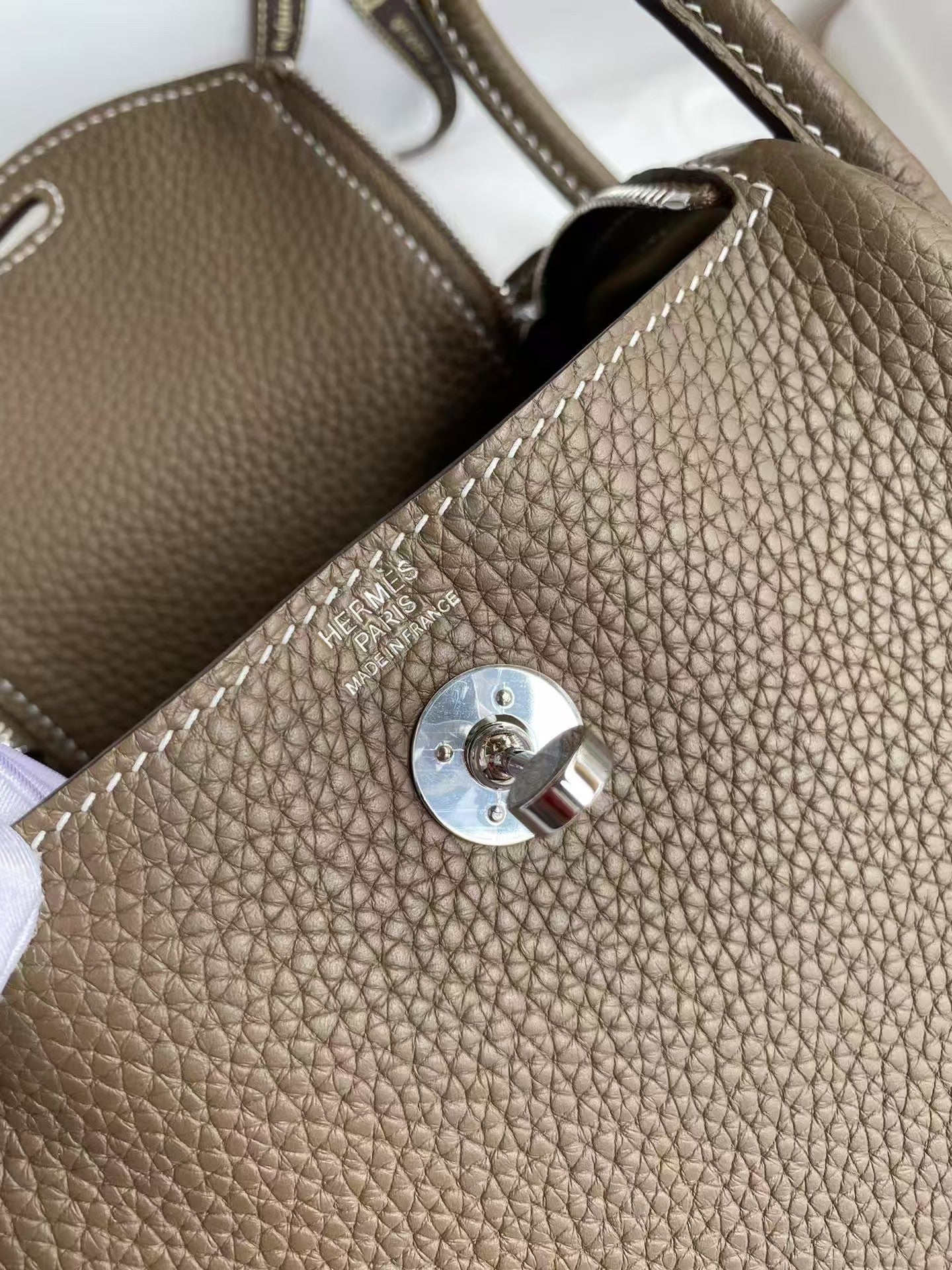 Mini Lindy Elephant Grey Silver Buckle