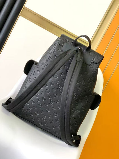DISCOVERY BACKPACK 44 IN BLACK EMBOSSED MONOGRAM CALFSKIN